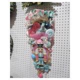 UNIQUE TOY SOLIDER WREATH W/ LOLLIPOPS