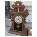 ANTIQUE GINGER BREAD MANTLE CLOCK