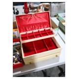 NICE LIFT TOP JEWELRY BOX