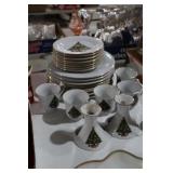 COLL. GOLD TRIM CHRISTMAS CHINA
