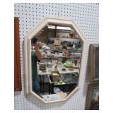 WHITE BEVELED OCTANGULAR WALL MIRROR