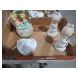 COLL. PRECIOUS MOMENTS, TRINKET BOX & MISC