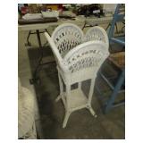 VTG WICKER PLANTER STAND BOX