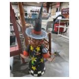 METAL FALL WITCH DECOR