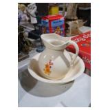 VINTAGE MCOY PITCHER & WASH BASIN