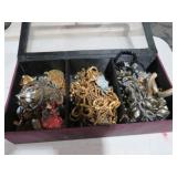 COLLECTION OF ESTATE JEWELRY & BOX