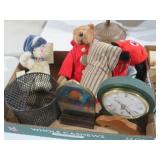 COLL. CLOCKS, BEARS ,PRECIOUS MOMENTS & MISC