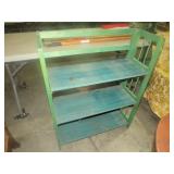GREEN WOOD 3 TIERED FOLDING SHELF