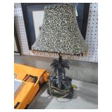 ELEPHANT BASE TABLE LAMP WITH SHADE