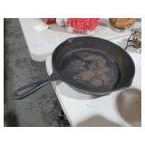 CAST IRON SKILLET