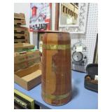 NICE CEDAR BUTTER CHURN WITH DASHER