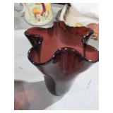 AMETHYST HANDKERCHIEF GLASS VASE