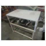 VTG WICKER & WOOD TABLE