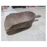 VINTAGE METAL GRAIN SCOUP