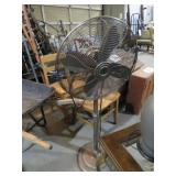 METAL FAN ON ADJUSTABLE METAL STAND