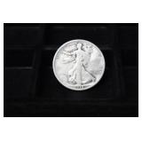 KEY 1918 D WALKING LIBERTY HALF DOLLAR 90%