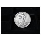 1946 P WALKING LIBERTY HALF DOLLAR 90%