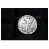1942 P WALKING LIBERTY HALF DOLLAR 90%
