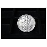 1945 S WALKING LIBERTY HALF DOLLAR 90%