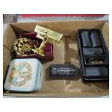 1985 COMM. AIRPLANE ORNAMENT, DICE , CHIPS & MISC