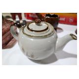 VINTAGE OTAGIRI JAPAN TEAPOT
