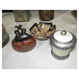 COLL. ORIENTAL STYLE BOWL & DECOR