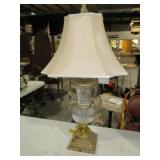 ORNATE & GLASS BASE TABLE LAMP W/ SHADE