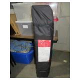 10 FT POP UP TENT W/ CARRY BAG