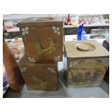 NESTING DOVETAILED ROOSTER CANISTER SET