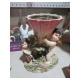 CERAMIC DBL CHERUB CANDLEHOLDER