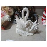 BEAUTIFUL VINTAGE HULL SWANS