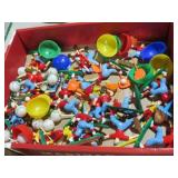 COLL. PLASTIC BASEBALL FIGURES, HATS & MISC