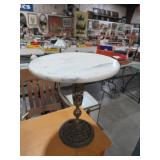 BRASS BASE RD MARBLE TOP TA BLE