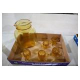 AMBER PITCHER & 4 AMBER BARREL SHOT GLASSES