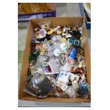 COLL. VINTAGE ESTATE JEWELRY