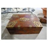 WOOD W/ BRASS ACCENTS HEAVY BOX