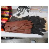 VINTAGE LEATHER WOMENS GLOVES