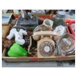 VINTAGE SMALL ITEM & GLASSWARE COLLECTION, MISC