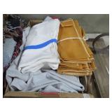 COLLECTION OF VINTAGE LINENS