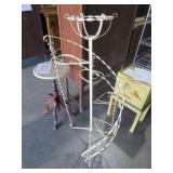 WROUGHT IRON SPIRAL PLANTSTAND