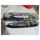 MILITARY GREEN BEREY BOWIE KNIFE WITH SHEATH