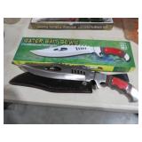 GATOR BAIT BOWIE KNIFE WITH SHEATH