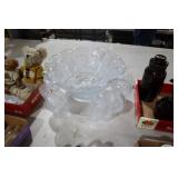 VINTAGE GLASS PUNCH BOWL W/ CUPS