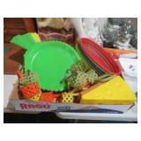 VTG PLASTIC SERVING BASKETS, TRAYS, CHEESE DISH &
