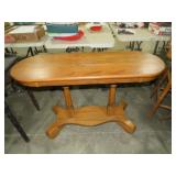 OAK OVAL PEDESTAL TABLE
