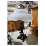 HEAVY BASE FROSTED GLASS SHADE TABLE LAMP