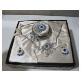 VIN. CAMILLE RHINESTONE JEWERLY SET /ORIGINAL BOX