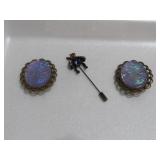 CAMEO BROOCHES & RHINESTONE FLY STICK PIN