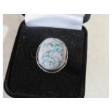 LADIES 925 STERLING SILVER WHITE TURQUOISE RING