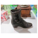 CAST IRON DOOR BOOT